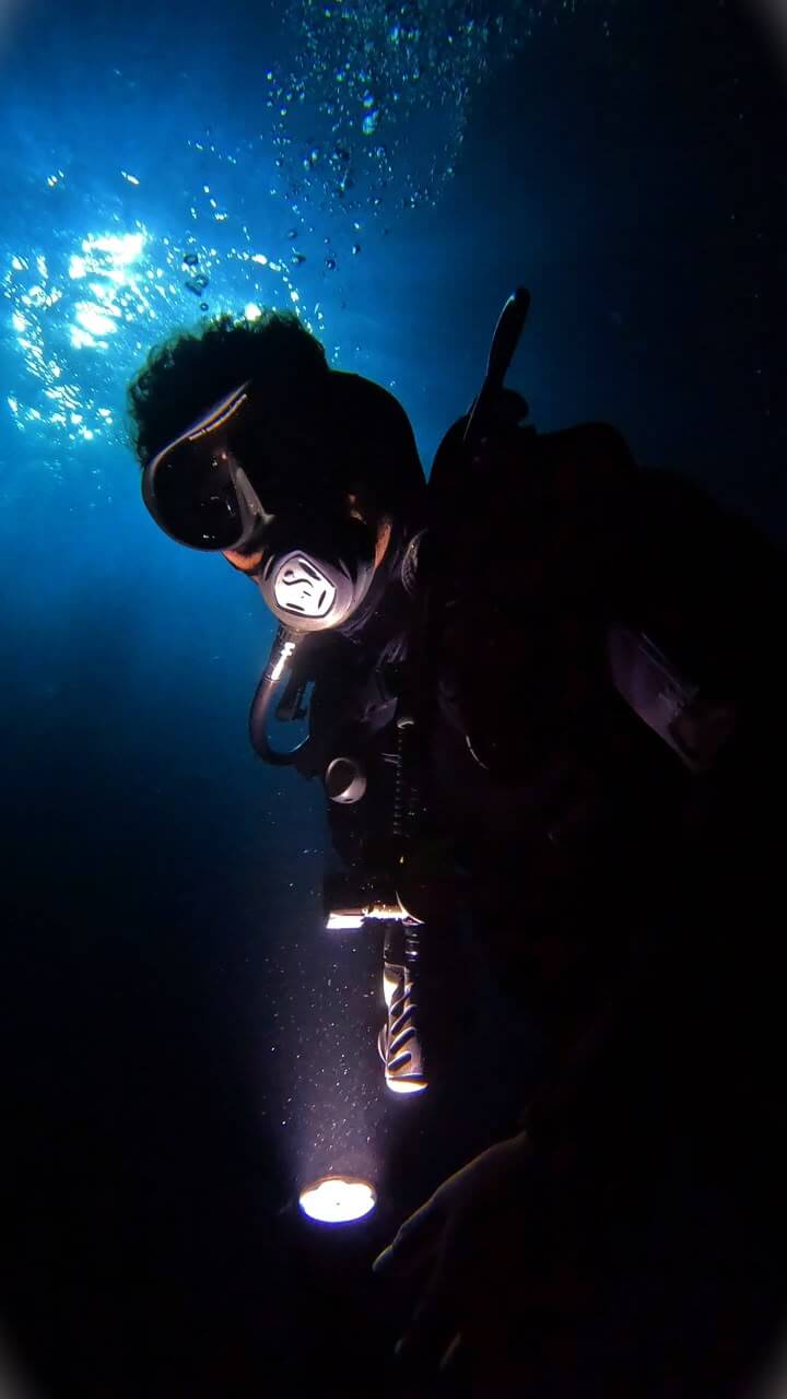 Buceo Nocturno
